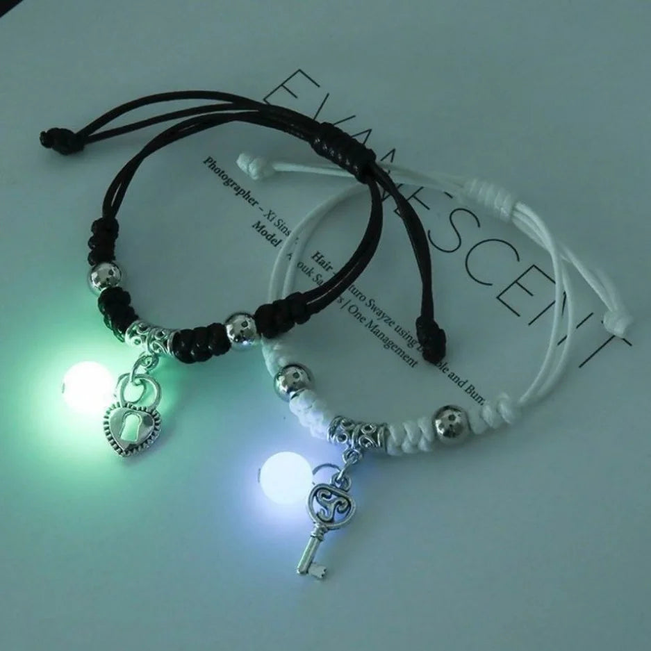 Glow in the Dark Luminous Bracelet Pair Friendship Star Pendant Charm