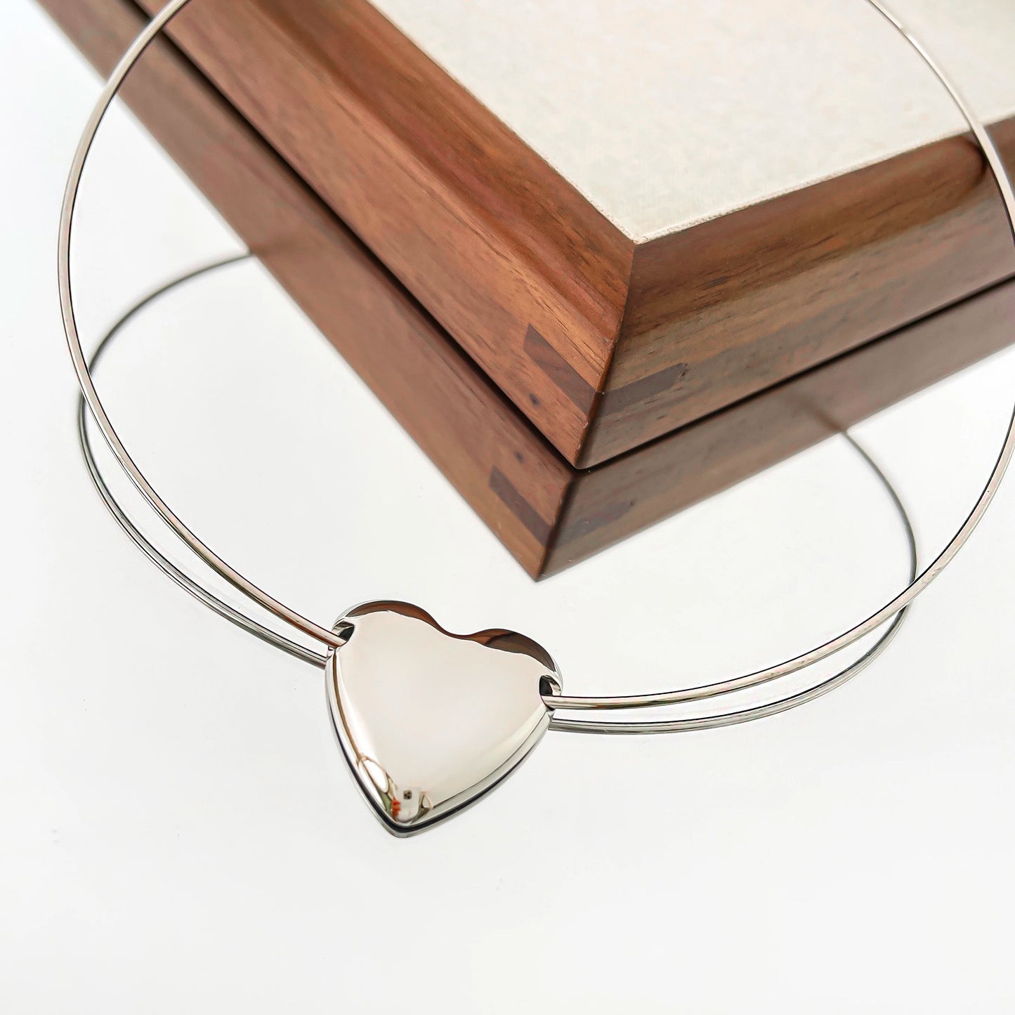 Silver Plated Choker Heart Pendant Necklace