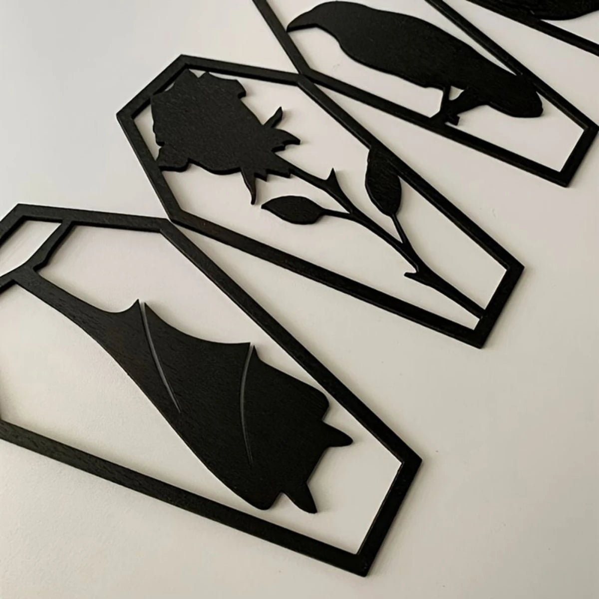 Coffin Shaped Gothic Home Decor Wooden Bat Crow Decoration Wall Hanging Art