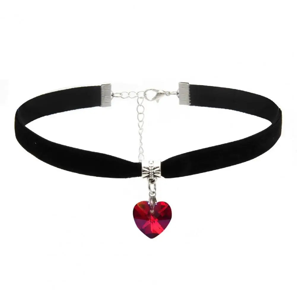 Velvet Heart Pendant Choker Necklace Adjustable Vintage Gothic Style