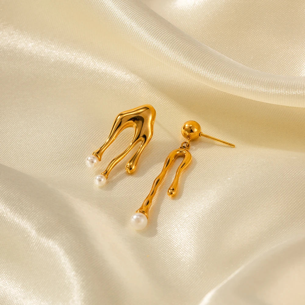 Creative Pearl Stainless Steel Earrings 18K Gold Plated Contemporary Drop