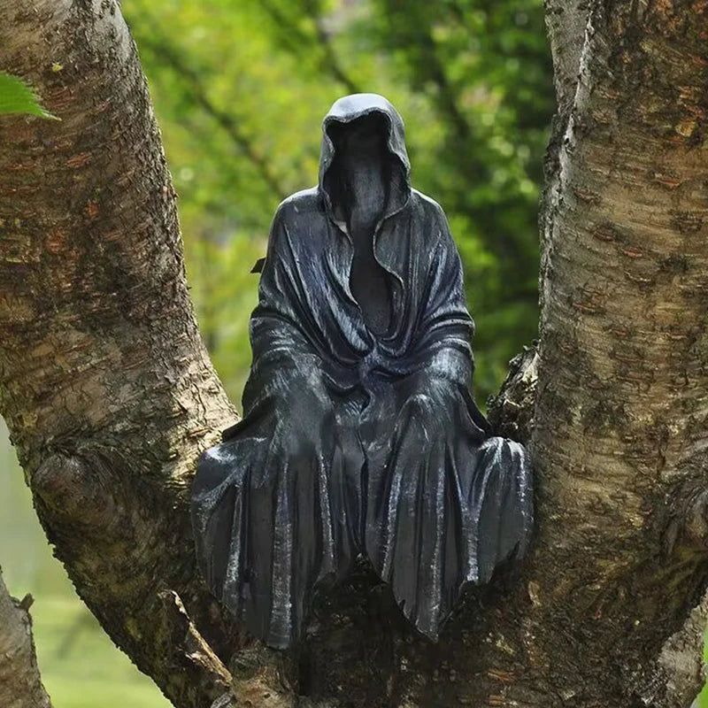 The Reaper Sitting Statue Gothic Desktop Bookshelf Ornament