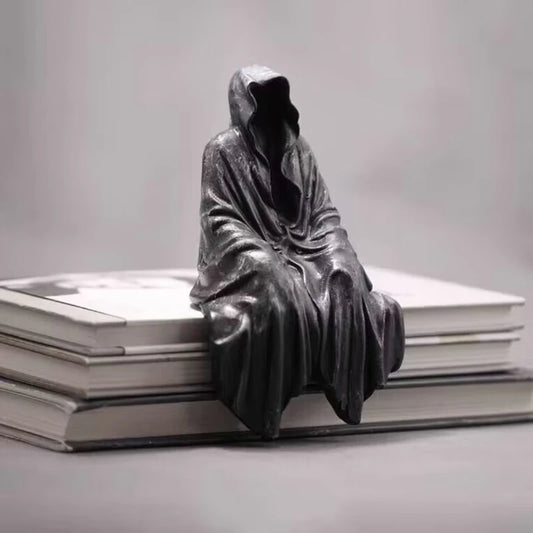 The Reaper Sitting Statue Gothic Desktop Bookshelf Ornament