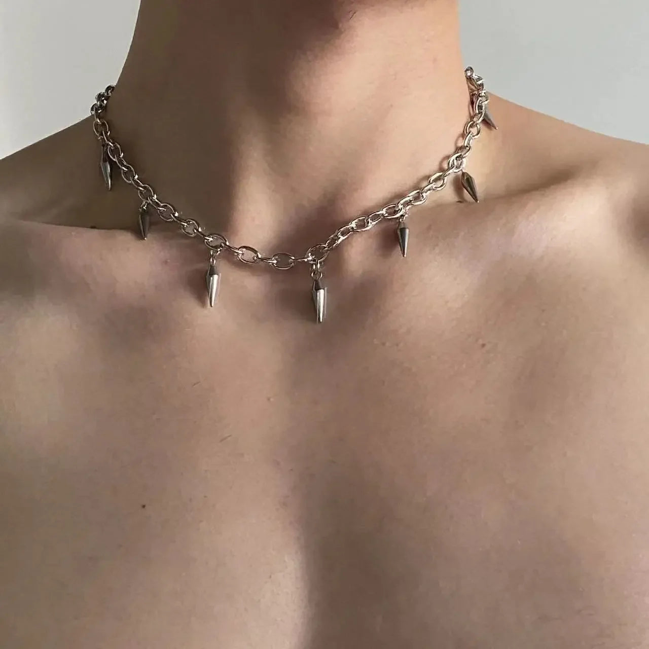 Punk Hip Hop Metal Rivet Pointed Choker Necklace Gothic Silver Chain