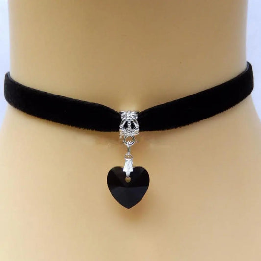 Velvet Heart Pendant Choker Necklace Adjustable Vintage Gothic Style