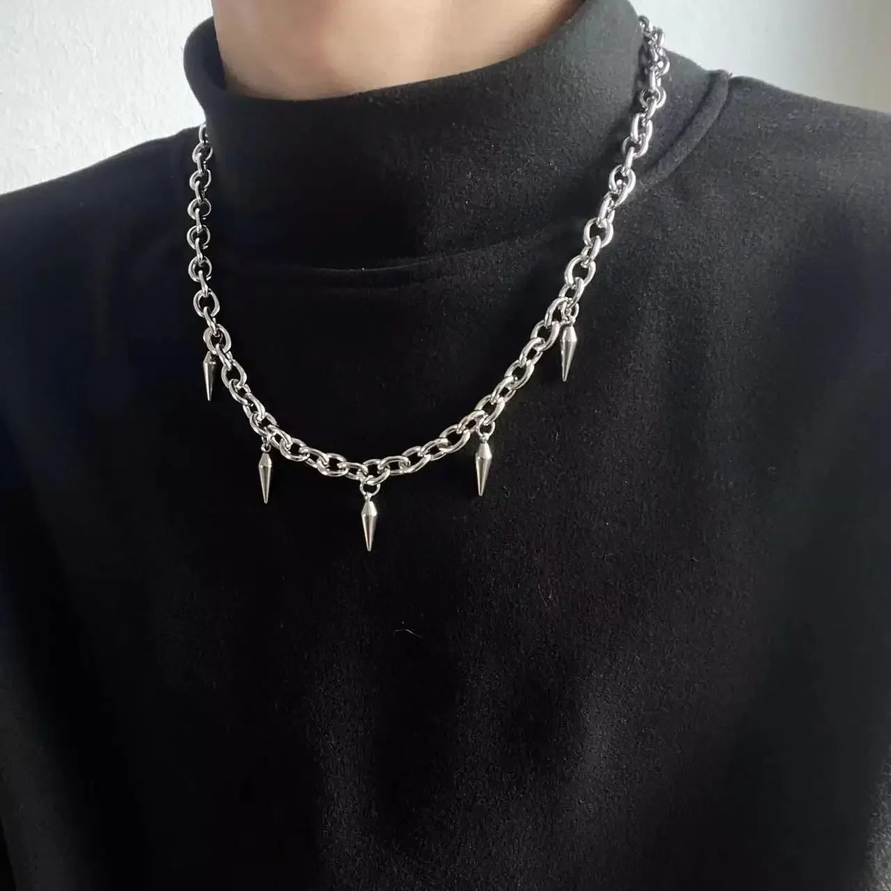 Punk Hip Hop Metal Rivet Pointed Choker Necklace Gothic Silver Chain