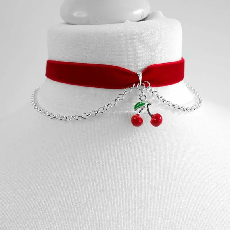 Gothic Chain Crescent Moon and Stars Choker Witch Necklace Silver Pendant Pagan