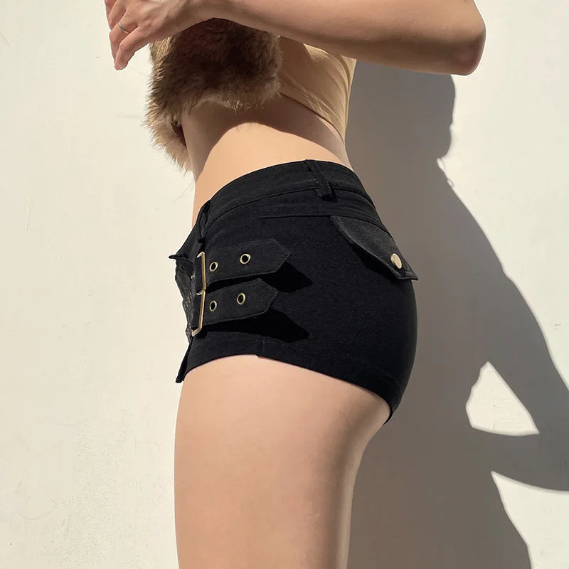 Goth Dark Punk Style Metal Buckle Ultrashort Pants Mall Goth Low Waist Skinny Shorts Cyber Y2K Streetwear Women Alt Hot Pants