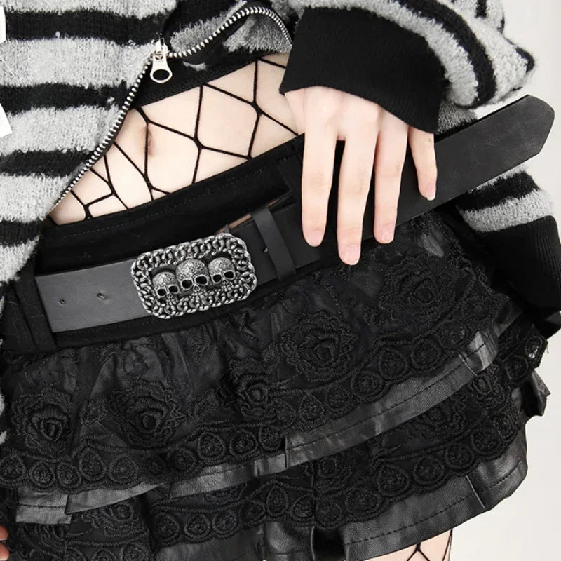 Sexy Gothic Punk Pu Leather Lace Mini Skirt with Belt