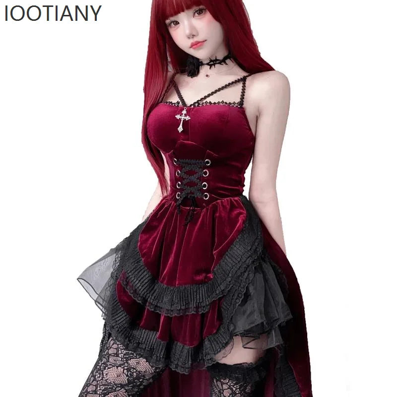 Halloween Dark Gothic Ladies Victorian Red Velvet Dress Costume