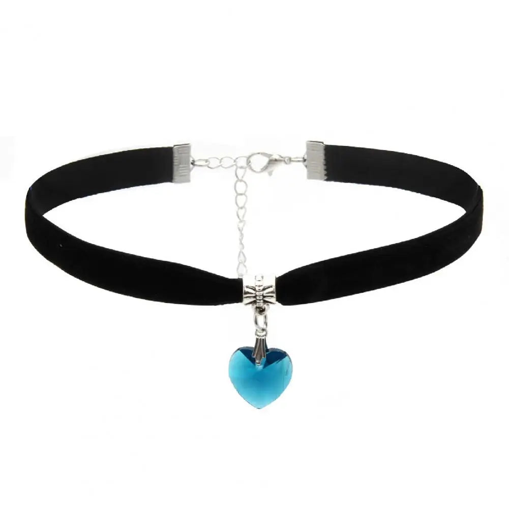Velvet Heart Pendant Choker Necklace Adjustable Vintage Gothic Style